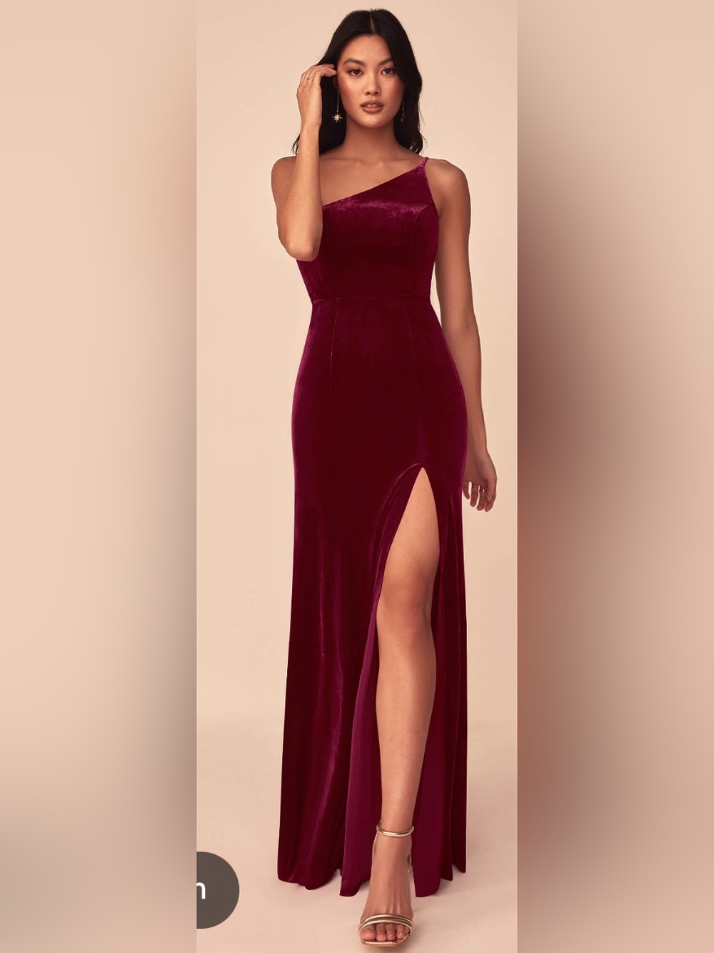 Azazie Burgundy Velvet One-Shoulder High-Slit Gown
